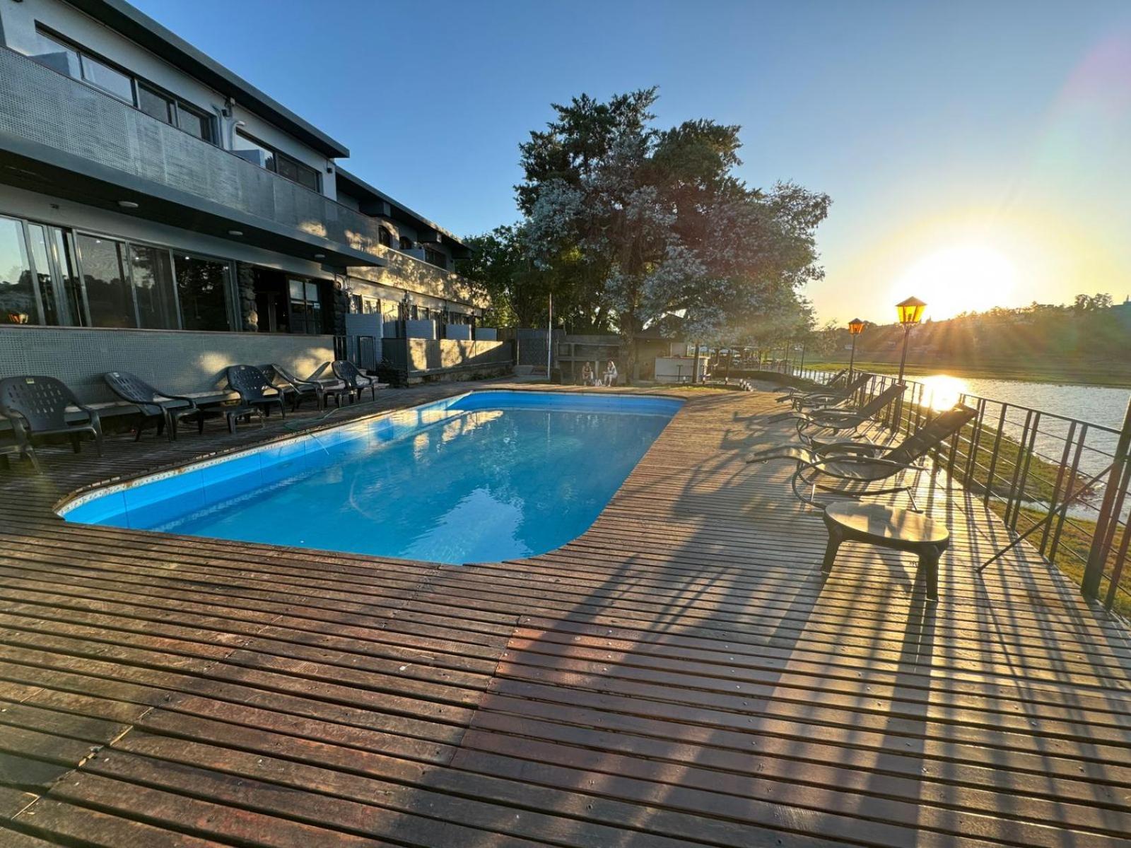 El Ciervo De Oro Villa Carlos Paz