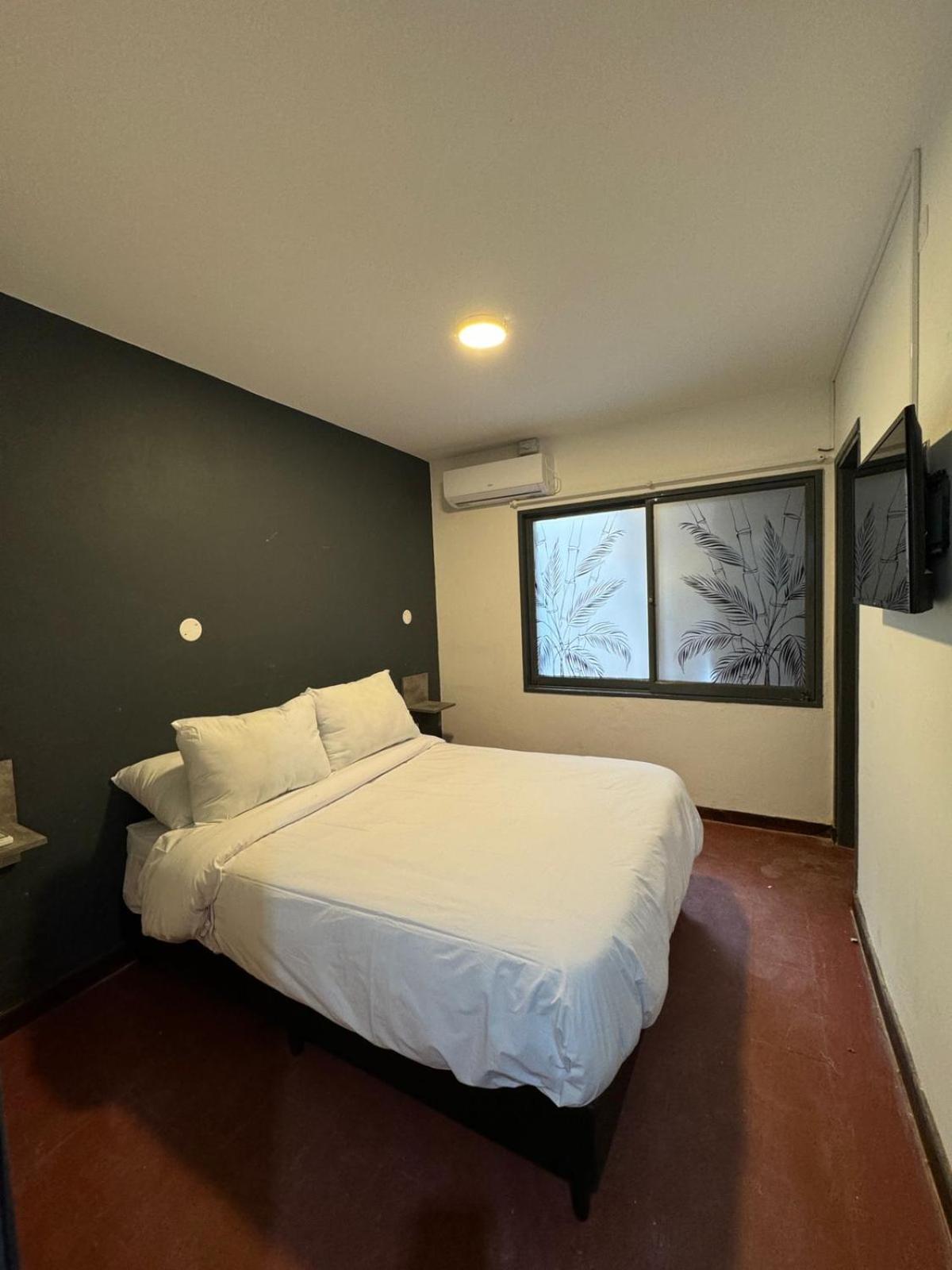 El Ciervo De Oro Hostal Villa Carlos Paz